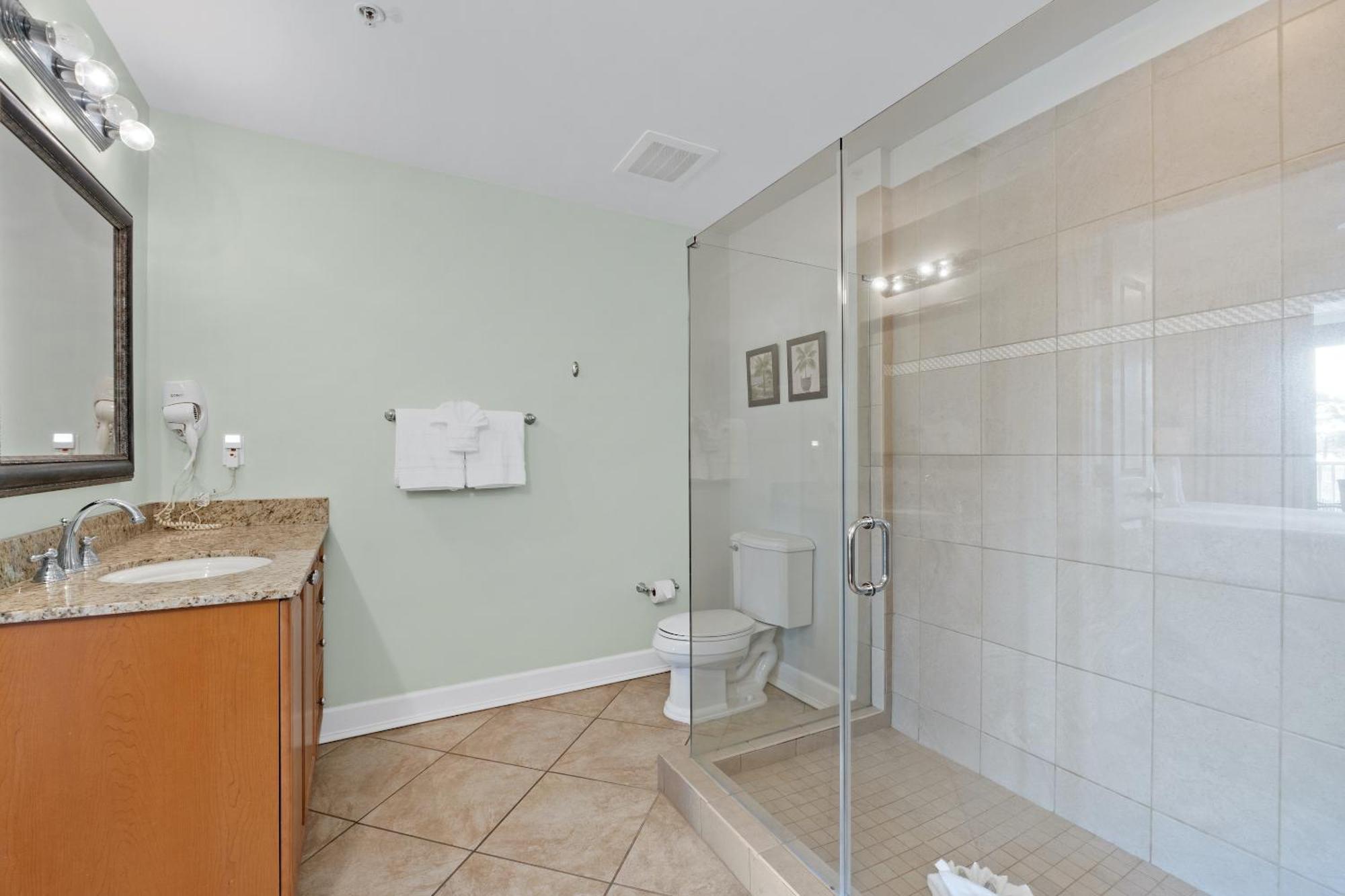 Apartment Reflections By Panhandle Getaways