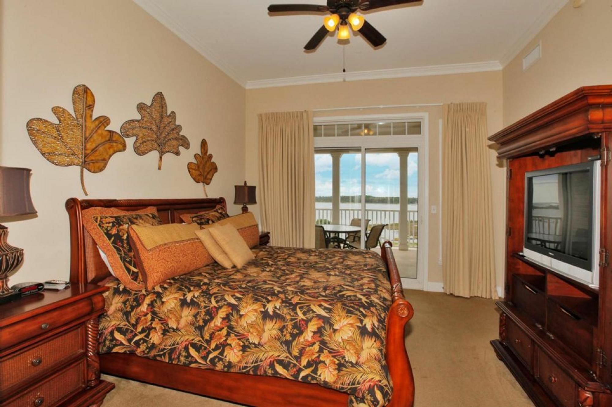 Reflections By Panhandle Getaways